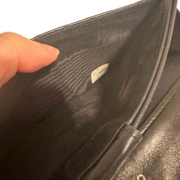 Chanel black stitching wallet - Picture 3 of 11